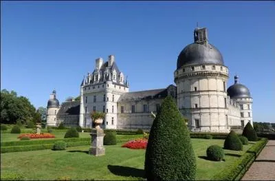 Dans quel département ne pourrez-vous pas aller directement sans devoir en traverser un autre à partir de celui de l'Indre?