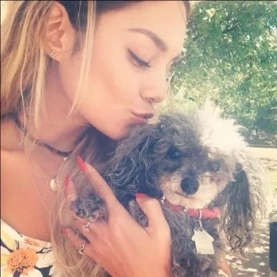 Comment s'appelle son chien ?