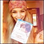 Combien a-t-elle d'abonns sur Google (t 2014) ?