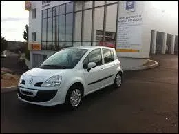 Quel est le nom de cette voiture ?