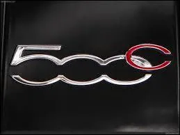 Ce logo "500 C" représente une marque de voitures italienne.