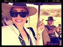 Sur quel continent Demi Lovato se déplace-t-elle pour fêter son 21 anniversaire ? ( c'était l'année dernière )