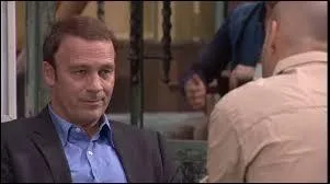 Comment s'appelle le meilleur ami de Guillaume ?