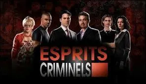 Dans la série "Esprits criminels", qui est le superviseur de l'équipe ?