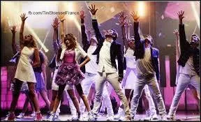 Quelle a été la chanson finale du spectacle ?