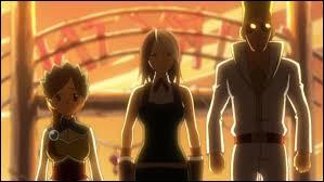 Qui sont les trois mages qui sont devant la guilde de Fairy Tail ?