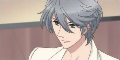 Quelle fleur offre Iori Asahina à Ema pour lui montrer qu'il tient à elle ?