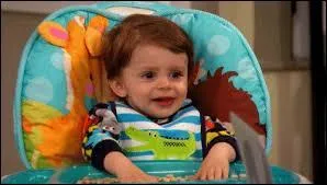 Qui est cet acteur et dans quelle série de Disney Channel a-t-il joué ?