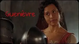 Guenièvre est à Camelan. Pourquoi ?