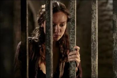 Mordred et Kara font partie de quelle société?