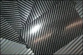 Quel est le symbole chimique du carbone ?