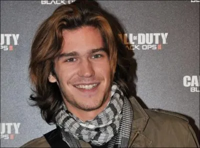 Qui est ce chanteur ?