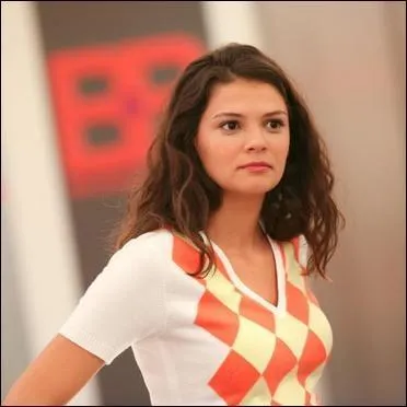 En r&eacute;alit&eacute;, comment s'appelle Lucie ?