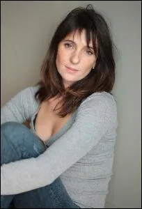 En r&eacute;alit&eacute;, comment s'appelle Carole ?