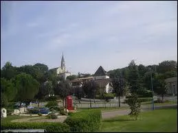 Nous sommes à Pont-du-Casse, ville d'Aquitaine située dans le département ...