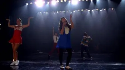 Sur quelle chanson vont s'affronter Tina, Unique, Blaine et Brittany pour savoir qui est la nouvelle Rachel ?