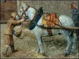 Des progrès dans l'attelage permettent d'augmenter la force de traction des boeufs et des chevaux de trait. Quelle est cette invention ?