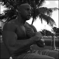 Quel est son poids ? Et sa taille ?