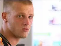 Comment s'appelle-t-il ?