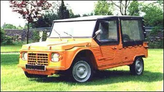 En voil une qui a servi  tout, c'est la...