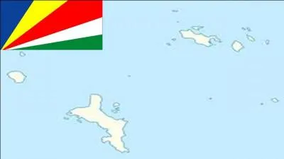 L'archipel africain des Seychelles est galement un pays de 455 km connu grce au tourisme.
En quelle anne ce pays est-il devenu indpendant ?