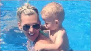 Pouvez-vous me dire qui est sur la photo ?