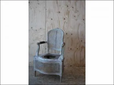 Comment se nommait cette chaise ?