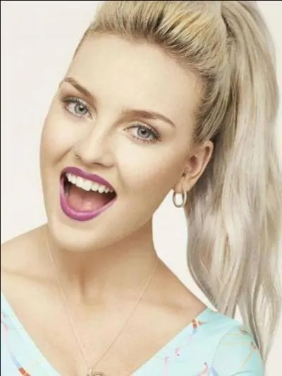 Perrie Edwards sort avec :