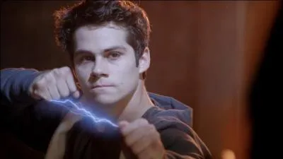 Stiles est possd par quoi ?