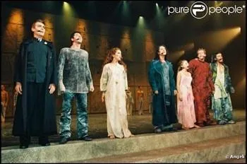 Quelle est la toute dernire chanson de la comdie musicale ?