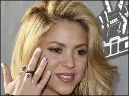 C'est une candidate de  The Voice  :