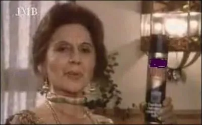  Avant j'tais moche, ma vie tait un enfer. Je l'ai rencontr, il a tout chang . De quel produit Alice Sapritch parlait-elle dans une pub des annes 80 ?