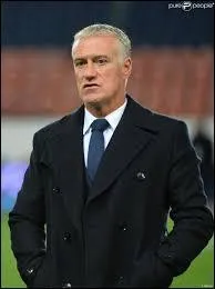 J'ai sur mon CV le poste de sélectionneur de l'équipe de France, mais aussi celui de joueur le plus souvent capitaine des Bleus, je suis...