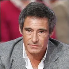 C'est un acteur franais n  Boulogne-Billancourt, en France le 21 juin 1 950 et est g actuellement de 64 ans. Il a jou dans  Une trange affaire ,  Le Got des autres ,  La belle histoire ,  Marche  l'ombre ...Il s'appelle :