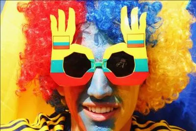 Comment trouvez vous mes lunettes spciales ....