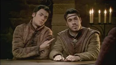 Dans le tout dernier épisode du disque 1 du premier livre, Arthur ordonne à Gauvain et Yvain de faire équipe. Tout à la fin, il leur demande s'ils ont des questions. Yvain demande alors quelque chose. Quelle est sa question ?