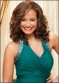 Comment s'appelle la mère de Valentina ?