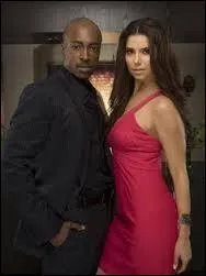 Comment s'appelle le petit ami de Carmen ?