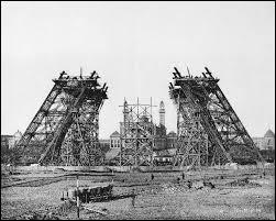 Quand la construction de la tour Eiffel a-t-elle débuté ?