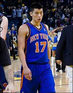 Quel surnom Jérémy Lin a-t-il acquis lorsqu'il jouait à New York ?