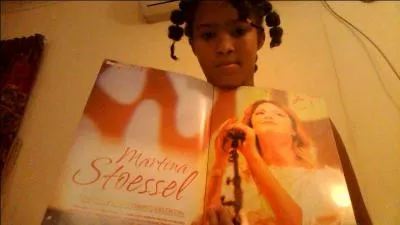 Qui est la bonne de Violetta ?