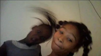 Qui est le frère de Jade ?