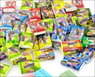 Bonbons servant à faire d'énormes bulles, ce sont les ... ?