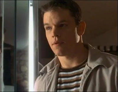 Ce talentueux jeune voleur est recruté par amitié pour son père. C'est Matt Damon qui l'interprète, et dans le film "The rookie" (le débutant, le "bleu") s'appelle ?