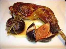 Au choix, de la volaille rôtie vous est proposée, c'est :