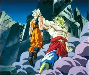 Combien de stades de transformation a Broly ?