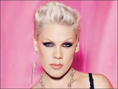 Quel est le vrai prénom de Pink ?