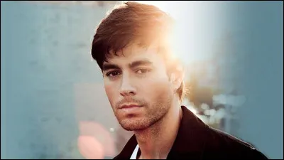 Qui est ce chanteur ?