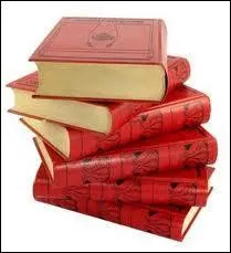 Qui est l'auteur du roman "Les Crimes de l'Amour" ?