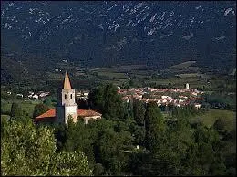Caudiès-de-Fenouillèdes est une commune Catalane située en région ...